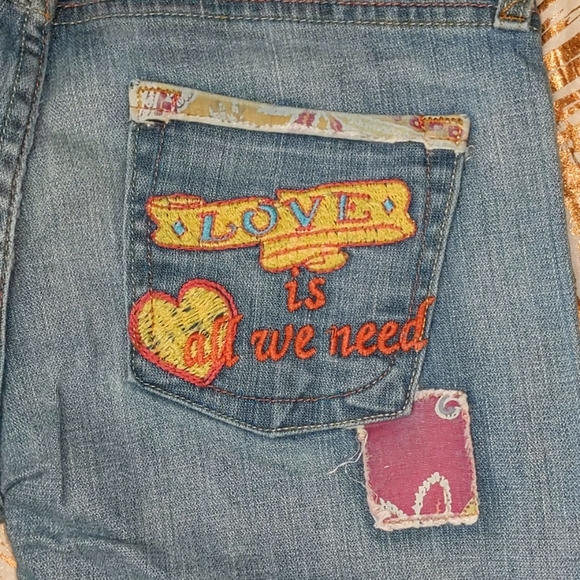 Embroidered Jeans LOVE IS ALL WE NEED! ❤️ - Picture 3 of 9